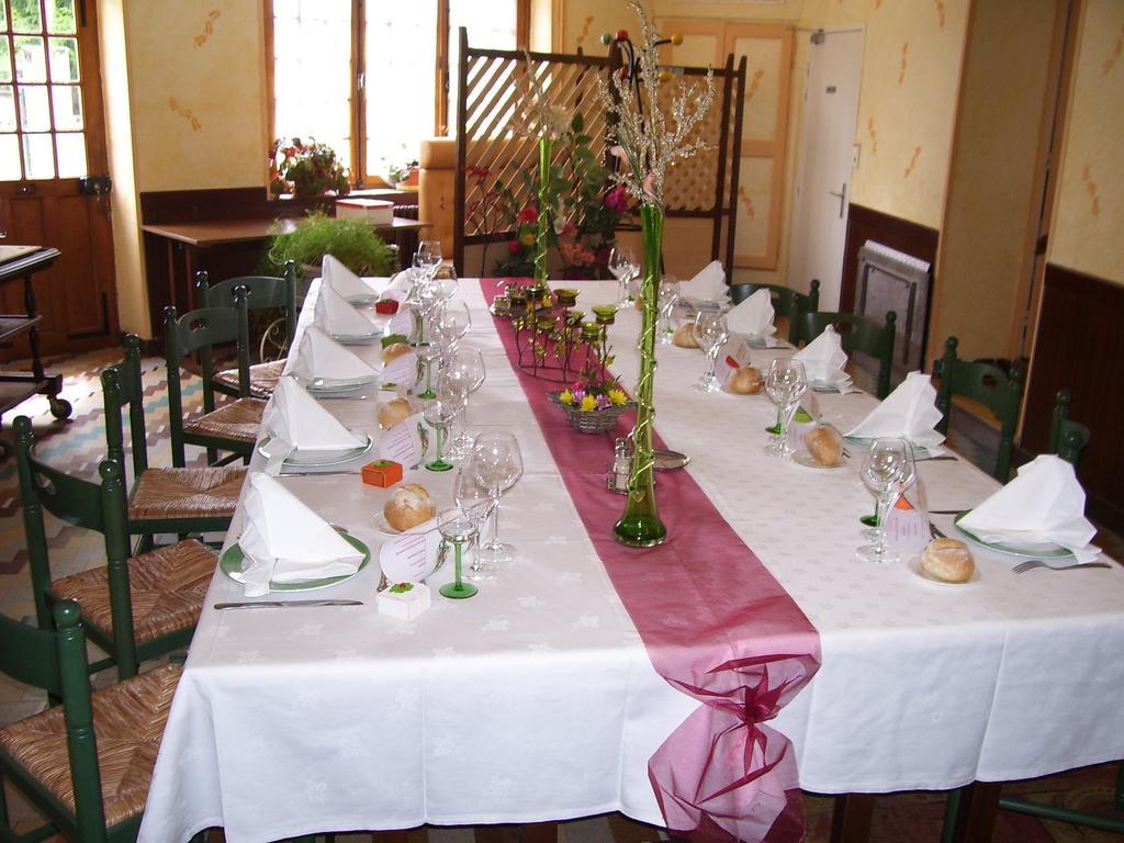 Hotel De L'Agriculture Decize Εξωτερικό φωτογραφία